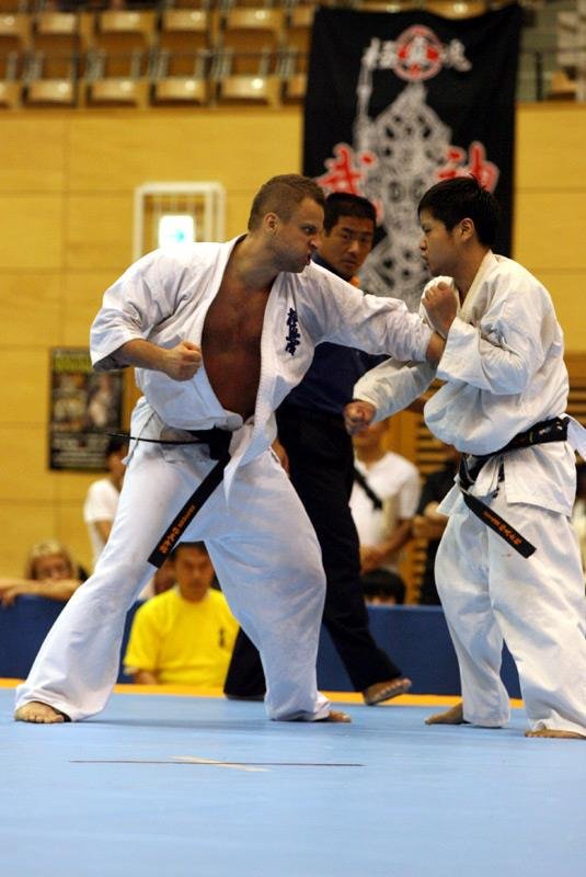 Mas-Oyama-Cup-Tokyo-wrzesien-2012_01